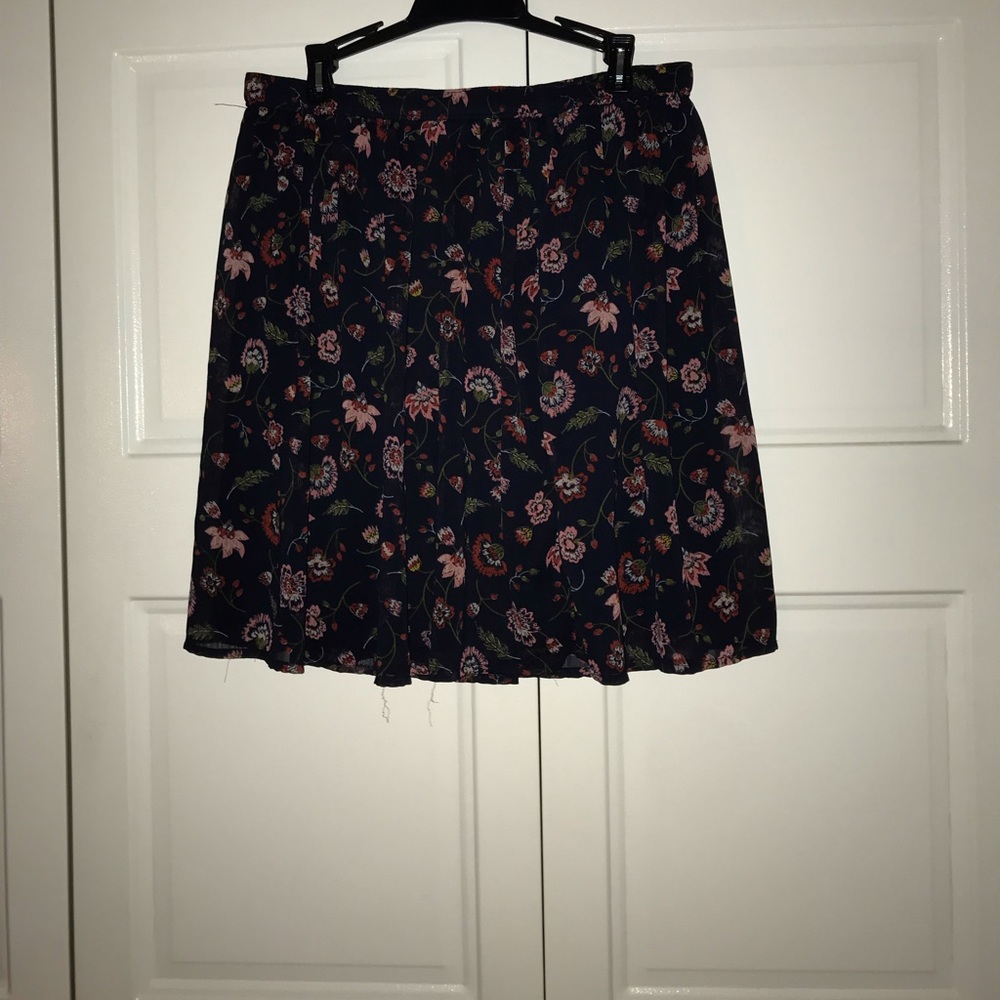Hollister skirt size M